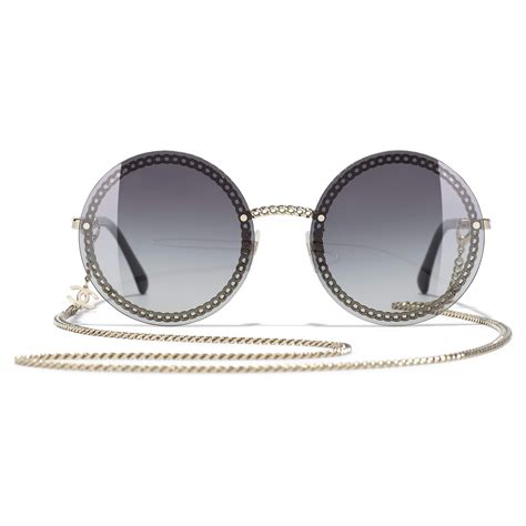 lunette de soleil chanel avec chaine|lunette soleil femme Chanel.